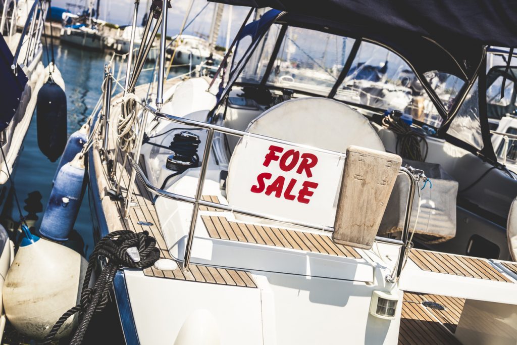 selling a used boat